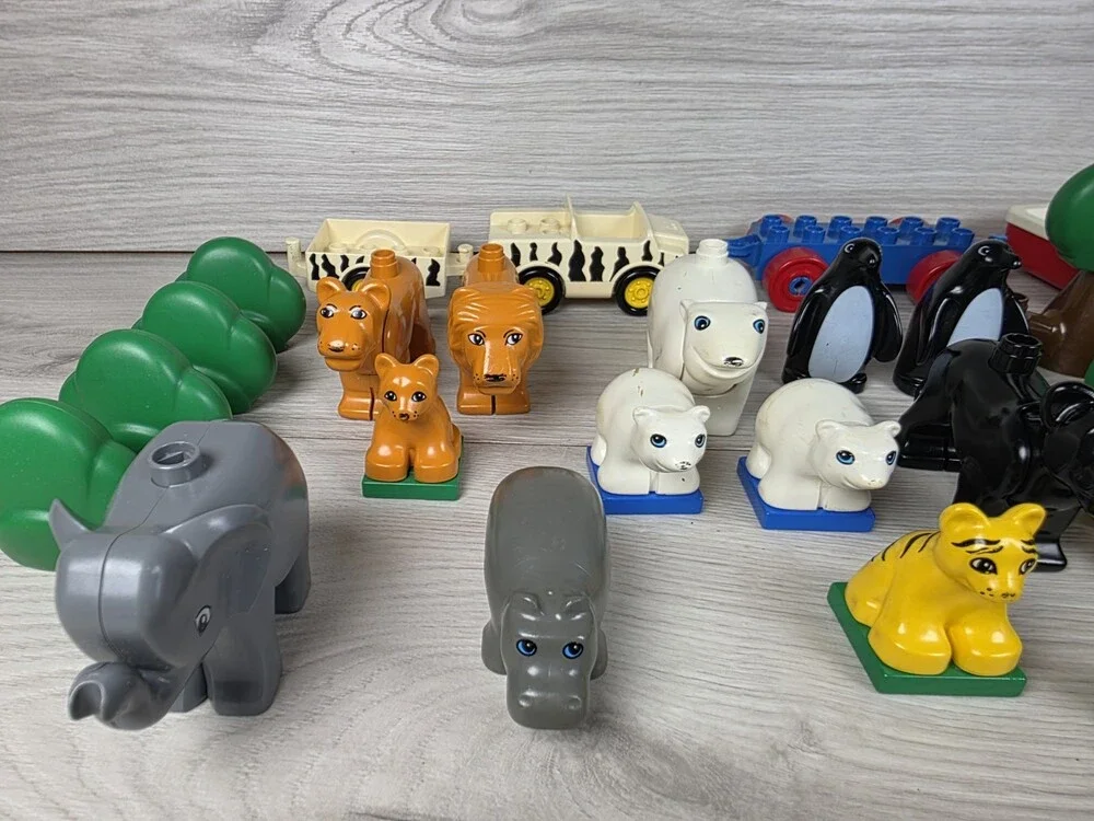 Vtg Lego Duplo Lot Of Animal Zoo Farm Replacement 45 Pcs People Lions Hippo SU6